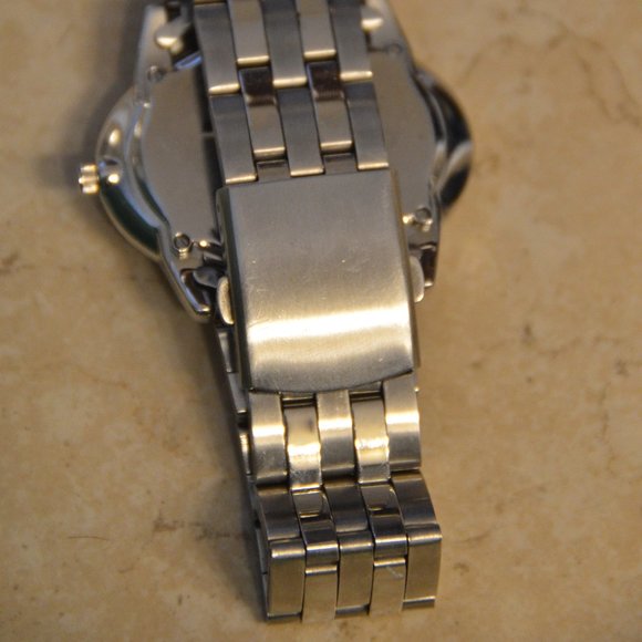 CLASSIC ESTATE MAYORS BIRKS OVAL SILVER WHITE SUNBURST  DIAL METAL BAND WATCH main image 9